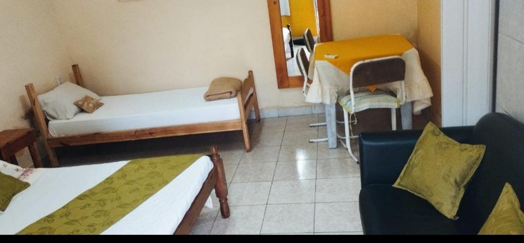 Hostel Damaris Puerto Iguazú Chambre photo